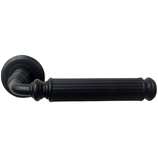 Черный